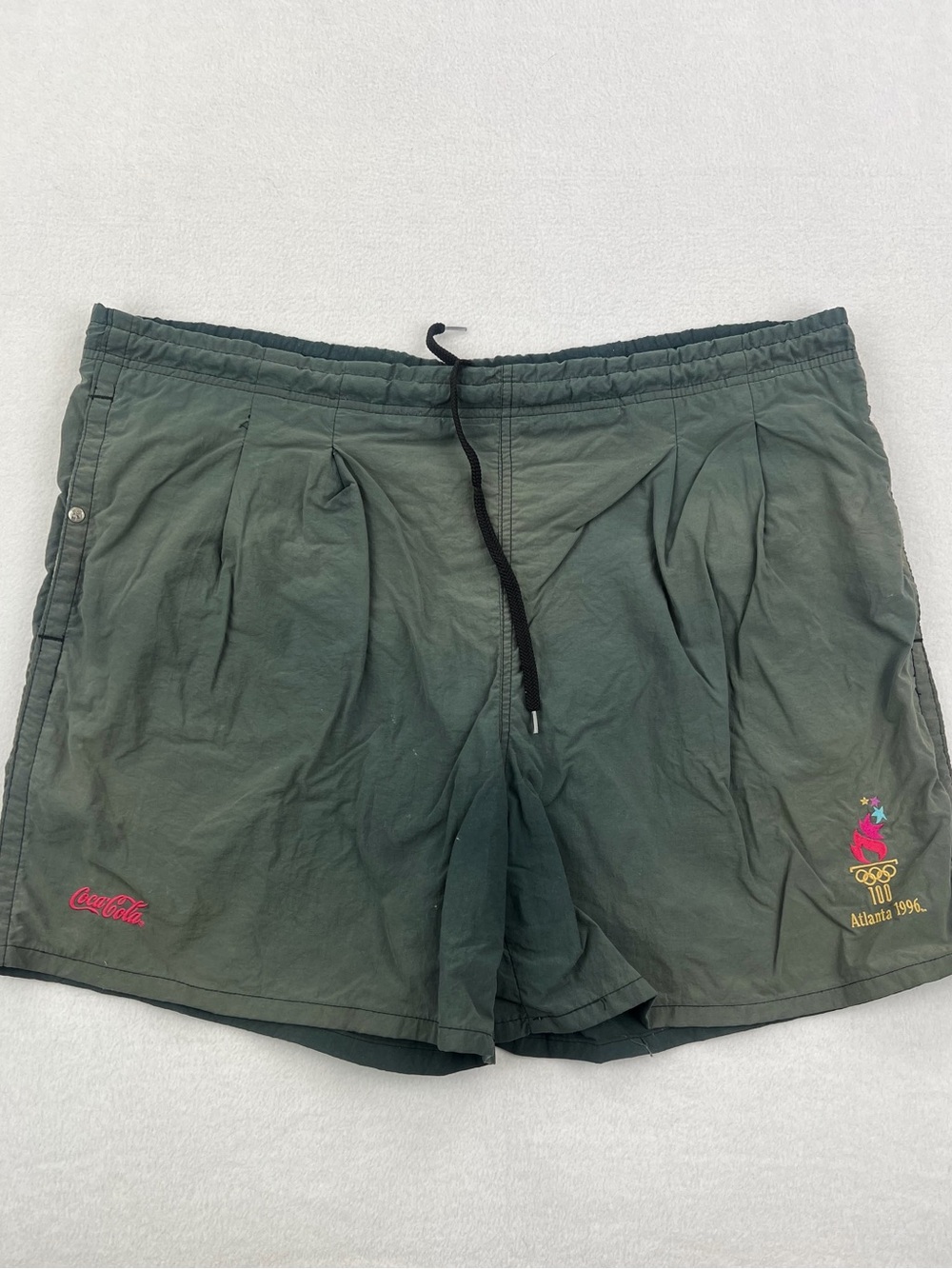 Vintage 1996 Atlanta Olympics Collection Big Dogs Green Nylon Shorts Men Size L